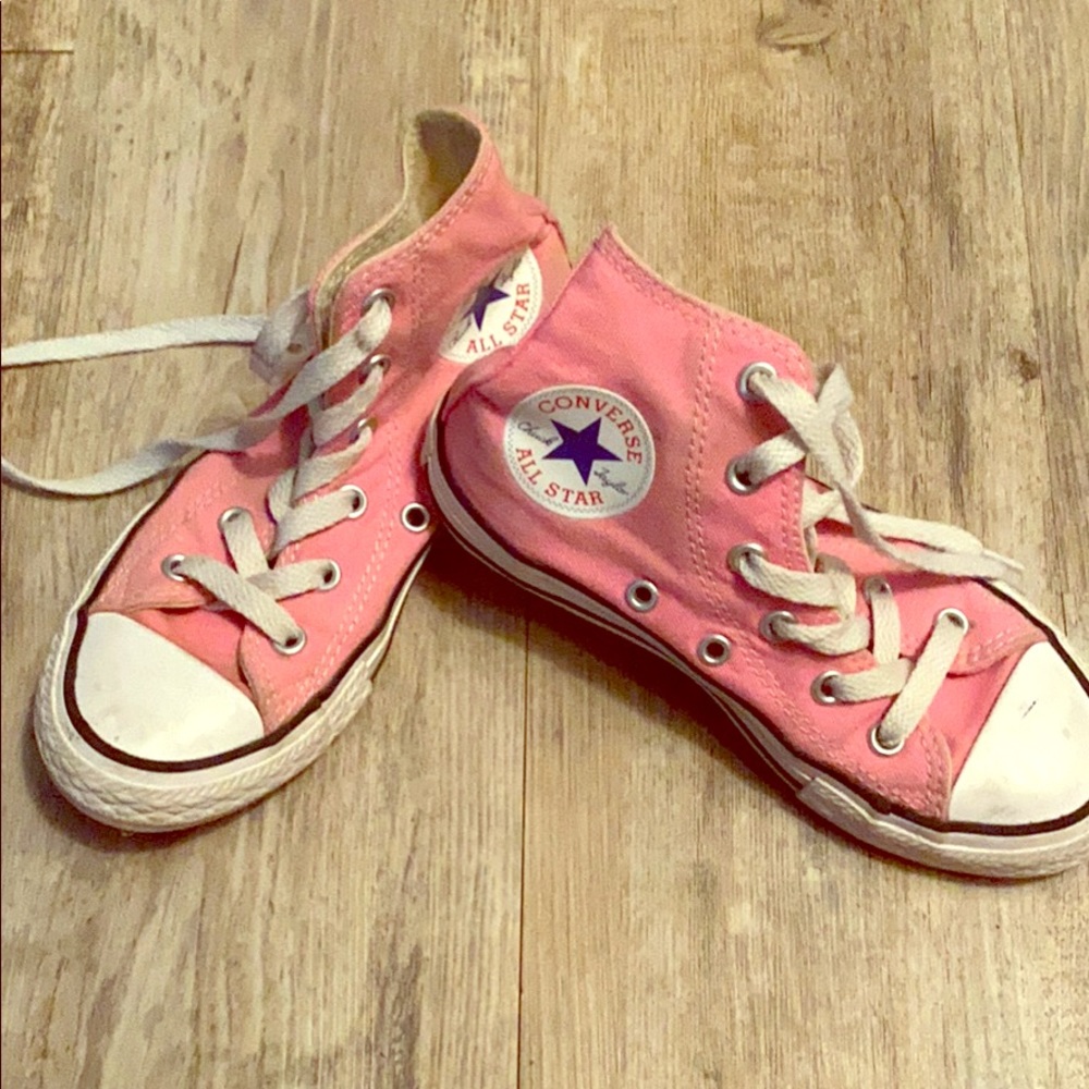 Girls Converse